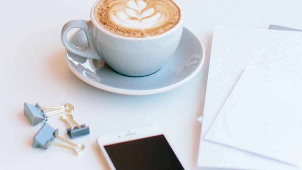 social media links, this brits life