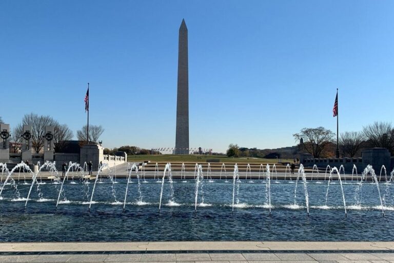 Monuments and memorials in Washington DC