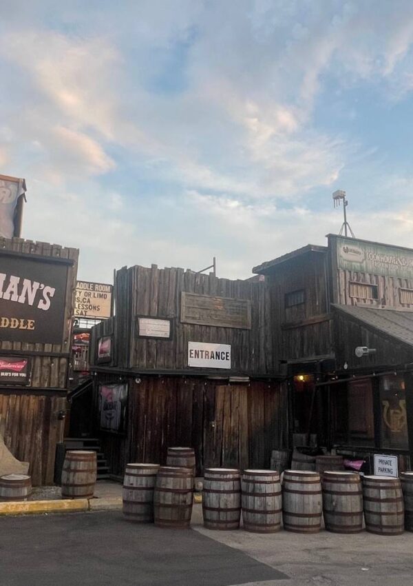 Ultimate Guide To Ranchman’s Cookhouse and Dance Hall