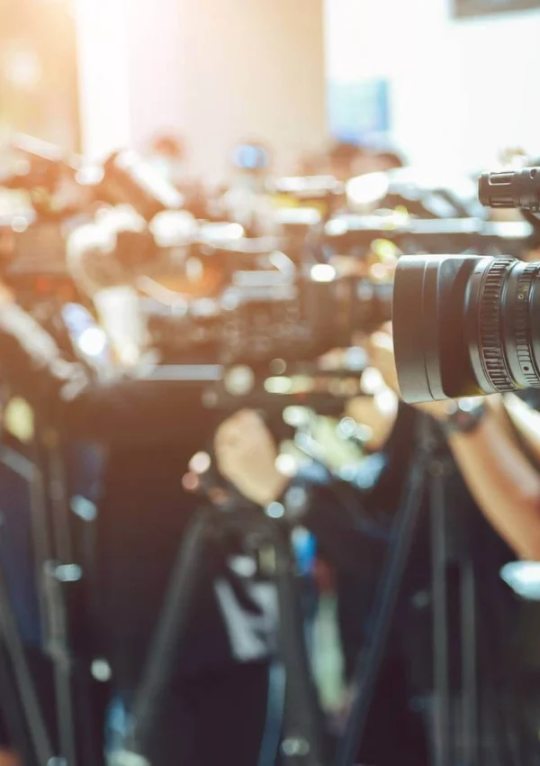 How To Build A Smarter News Feed And Fight Propaganda