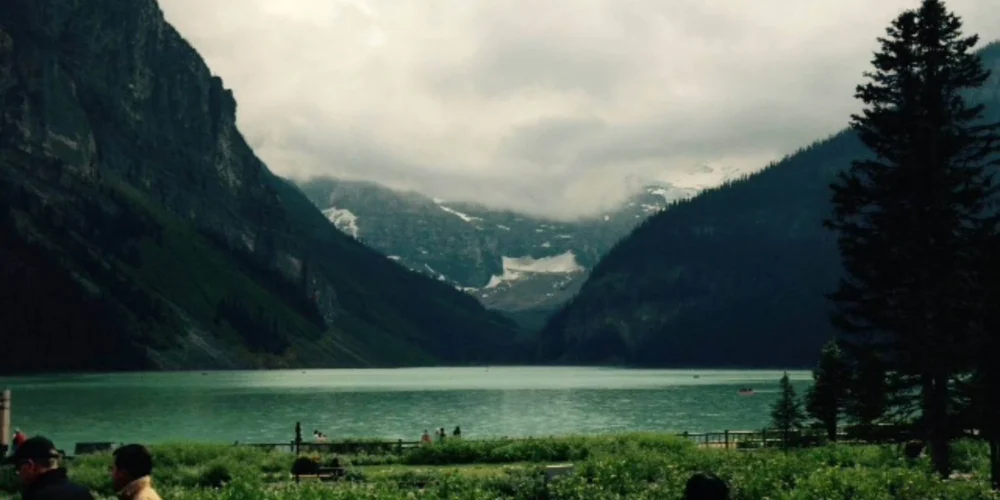 Lake Louise in Banff National Park showing Canada’s dramatic mountain landscapes, a highlight for female solo travelers visiting Canada.